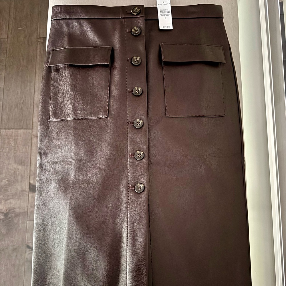 ANN TAYLOR NWT faux leather skirt